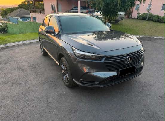 HONDA-HR-V-2023