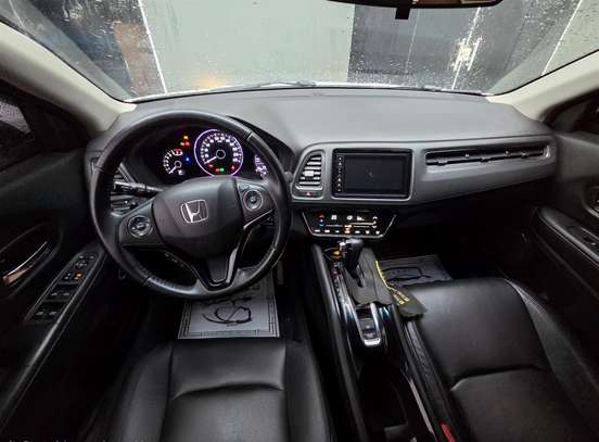 HONDA-HR-V-2021