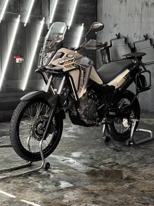 HONDA XRE 300 SAHARA ADVENTURE 