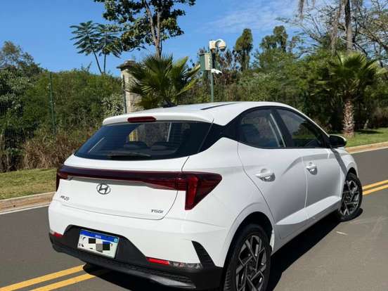 HYUNDAI-HB20-1.0 TGDI FLEX COMFORT AUTOMÁTICO HYUNDAI-HB20-2023