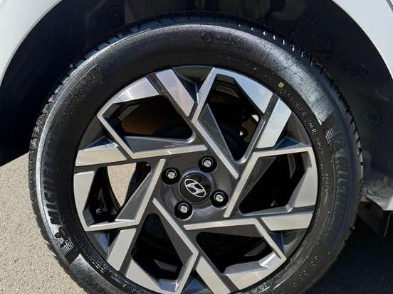 HYUNDAI-HB20-1.0 TGDI FLEX COMFORT AUTOMÁTICO HYUNDAI-HB20-2023