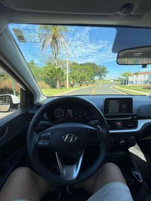 HYUNDAI-HB20-2023