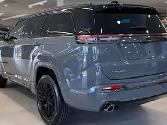 JEEP-COMMANDER-2026