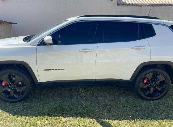 JEEP COMPASS 2.0 16V FLEX LONGITUDE AUTOMÁTICO