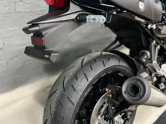 KAWASAKI-Z900RS KAWASAKI-Z900RS-2026