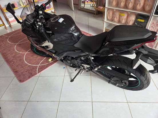 KAWASAKI-NINJA 400-2021