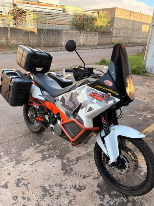KTM ADVENTURE 990 