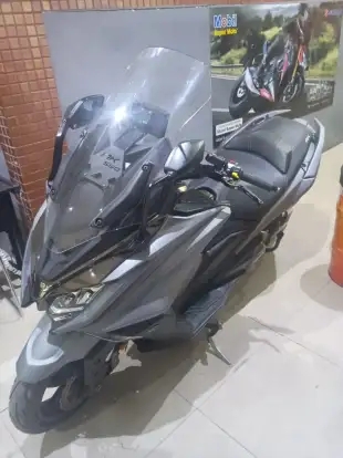 KYMCO-AK 550i-2021