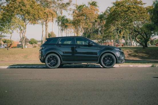 LAND ROVER-RANGE ROVER EVOQUE-2.0 HSE DYNAMIC 4WD 16V FLEX 4P AUTOMÁTICO LAND ROVER-RANGE ROVER EVOQUE-2018