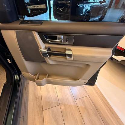 LAND ROVER-DISCOVERY 4-2013