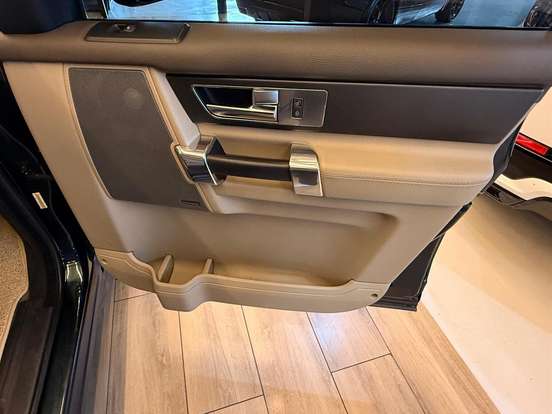 LAND ROVER-DISCOVERY 4-3.0 SE 4X4 V6 24V BI-TURBO DIESEL 4P AUTOMÁTICO LAND ROVER-DISCOVERY 4-2013