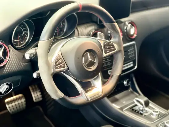 MERCEDES-BENZ-A 45 AMG-2.0 16V TURBO GASOLINA 4P AUTOMATIZADO MERCEDES-BENZ-A 45 AMG-2017