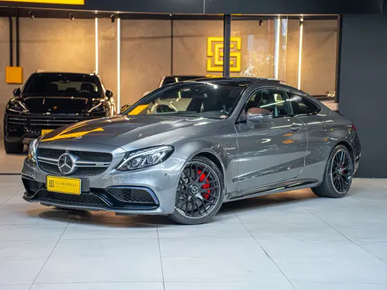 MERCEDES-BENZ C 63 AMG 4.0 V8 TURBO GASOLINA S COUPÉ SPEEDSHIFT
