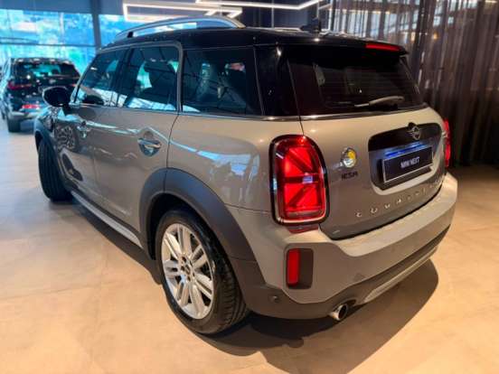 MINI-COUNTRYMAN-2021