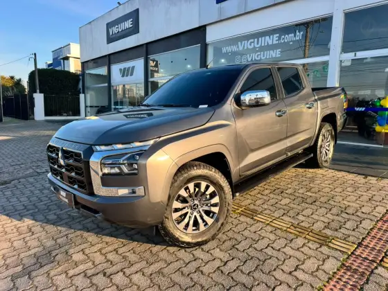 MITSUBISHI TRITON 2.4 BITURBO DIESEL CD HPE 4X4 AUTOMÁTICO