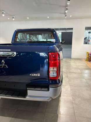MITSUBISHI-TRITON-2026