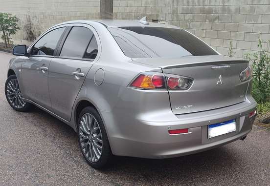 MITSUBISHI-LANCER-2018