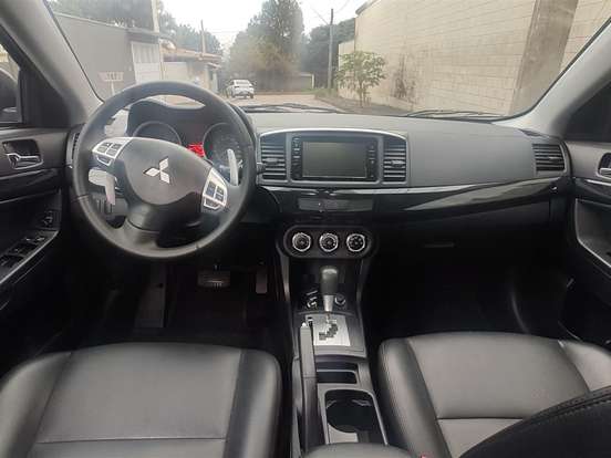 MITSUBISHI-LANCER-2.0 HL-T 16V GASOLINA 4P AUTOMÁTICO MITSUBISHI-LANCER-2018