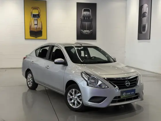 NISSAN VERSA 1.6 16V FLEXSTART SV 4P MANUAL NISSAN VERSA 1.6 16V FLEXSTART SV 4P MANUAL