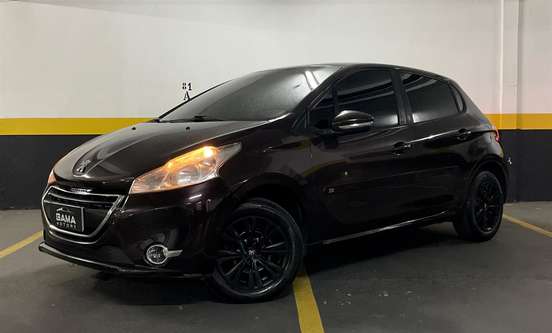 PEUGEOT-208-2013