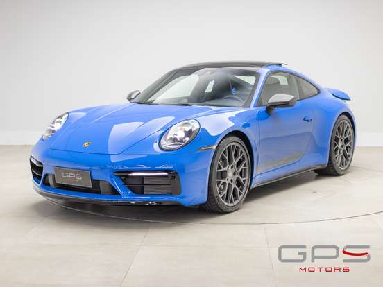 PORSCHE-911-2023