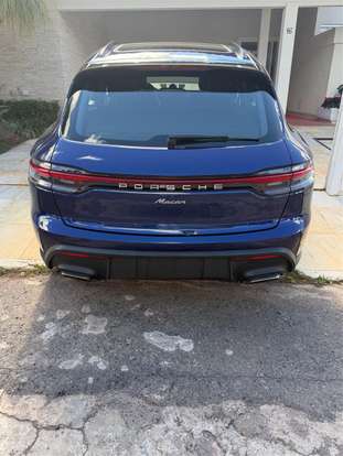 PORSCHE-MACAN-2023