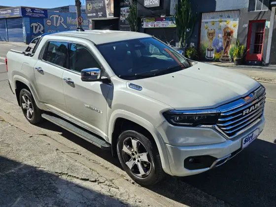 RAM RAMPAGE 2.0 TURBO DIESEL LARAMIE 4X4 AUTOMÁTICO