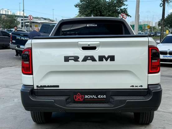 RAM-RAMPAGE-2.2 TURBO DIESEL LARAMIE 4X4 AUTOMÁTICO RAM-RAMPAGE-2025