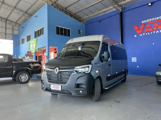 RENAULT MASTER 2.3 DCI DIESEL MINIBUS EXECUTIVE 16L L3H2 3P MANUAL