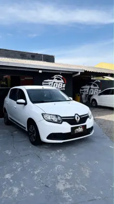 RENAULT SANDERO 1.0 EXPRESSION 16V FLEX 4P MANUAL RENAULT SANDERO 1.0 EXPRESSION 16V FLEX 4P MANUAL