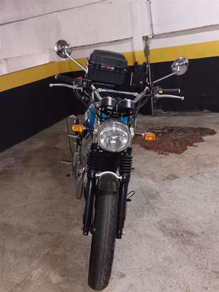 ROYAL ENFIELD-INTERCEPTOR-2023
