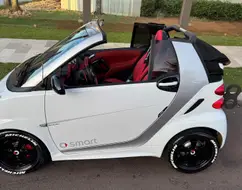 SMART FORTWO 1.0 CABRIO TURBO 12V GASOLINA 2P AUTOMÁTICO SMART FORTWO 1.0 CABRIO TURBO 12V GASOLINA 2P AUTOMÁTICO