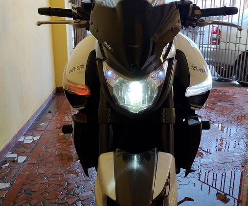 SUZUKI B-KING 