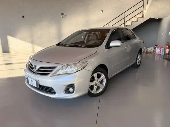 TOYOTA COROLLA 2.0 XEI 16V FLEX 4P AUTOMÁTICO TOYOTA COROLLA 2.0 XEI 16V FLEX 4P AUTOMÁTICO