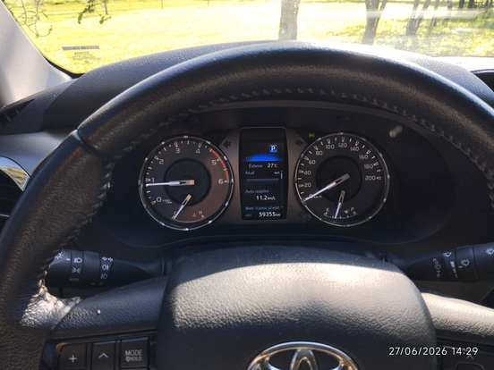 TOYOTA-HILUX-2.8 D-4D TURBO DIESEL CD SRV 4X4 AUTOMÁTICO TOYOTA-HILUX-2022
