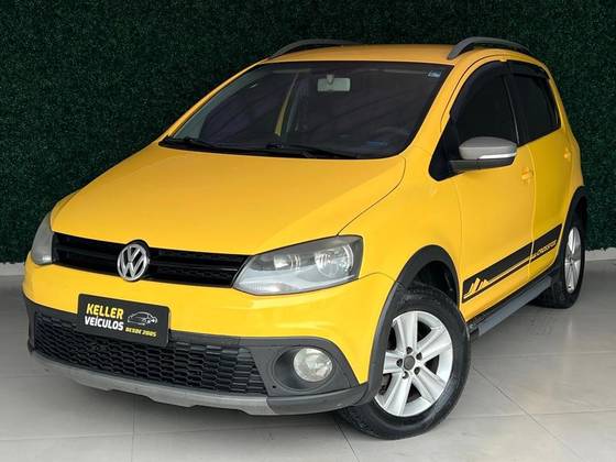 VOLKSWAGEN CROSSFOX 1.6 MI FLEX 8V 4P MANUAL