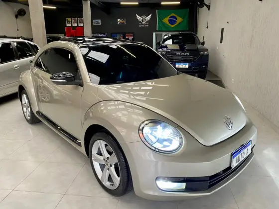 VOLKSWAGEN FUSCA 2.0 TSI 16V GASOLINA 2P AUTOMÁTICO