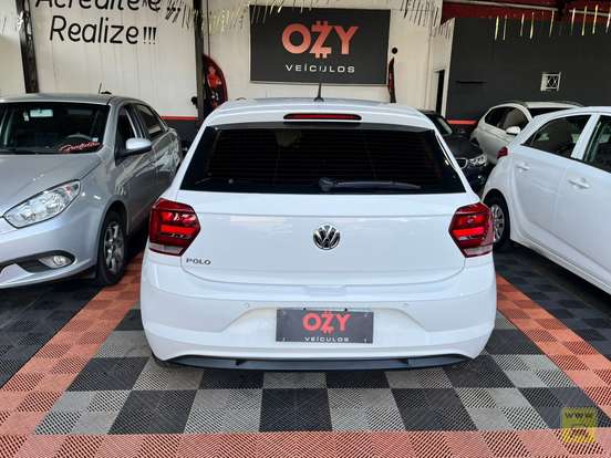 VOLKSWAGEN-POLO-1.0 MPI TOTAL FLEX MANUAL VOLKSWAGEN-POLO-2019