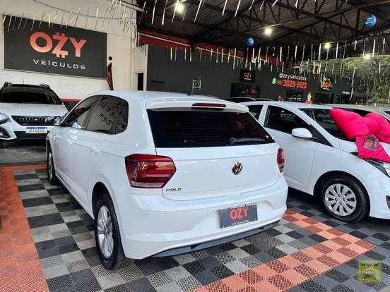 VOLKSWAGEN-POLO-1.0 MPI TOTAL FLEX MANUAL VOLKSWAGEN-POLO-2019