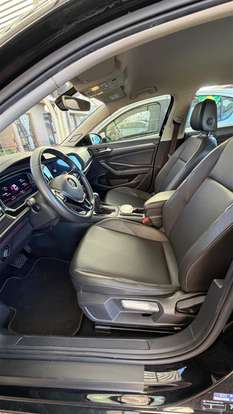 VOLKSWAGEN-JETTA-2020