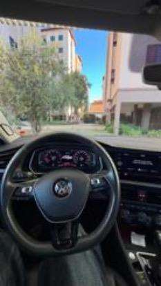 VOLKSWAGEN-JETTA-2020