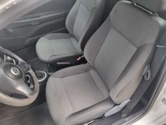VOLKSWAGEN-SAVEIRO-2012