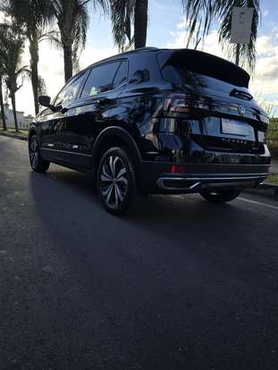 VOLKSWAGEN-T-CROSS-2021