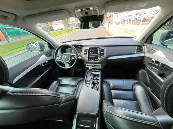 VOLVO-XC90-2.0 T6 GASOLINA MOMENTUM AWD GEARTRONIC VOLVO-XC90-2018