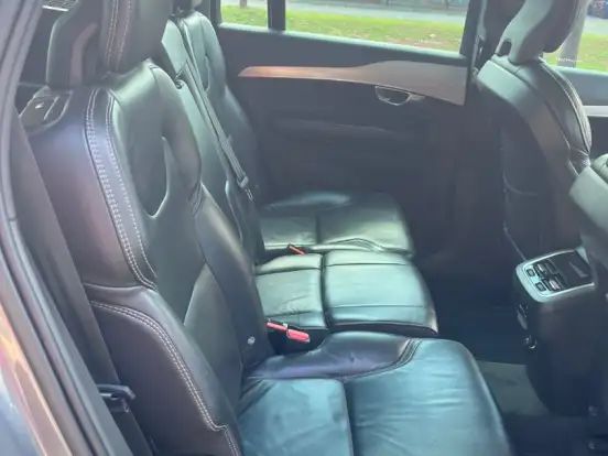 VOLVO-XC90-2.0 T6 GASOLINA MOMENTUM AWD GEARTRONIC VOLVO-XC90-2018