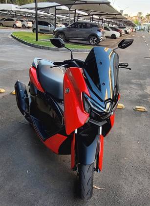 YAMAHA NMAX CONNECTED 160 ABS 