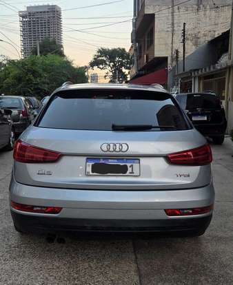 AUDI-Q3-2018