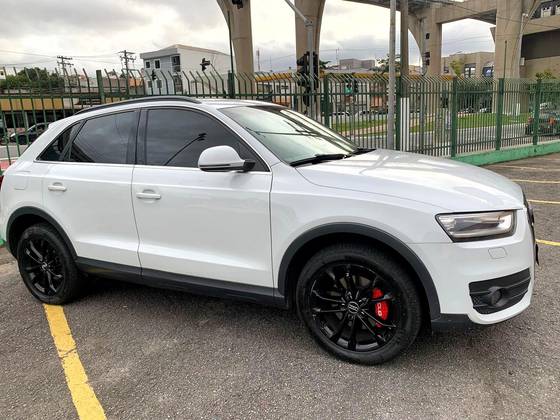 AUDI Q3 2.0 TFSI AMBITION QUATTRO 4P GASOLINA S TRONIC