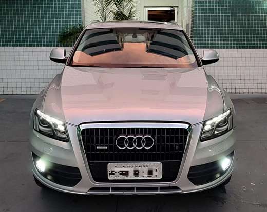 AUDI-Q5-2010