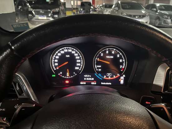 BMW-120i-2018